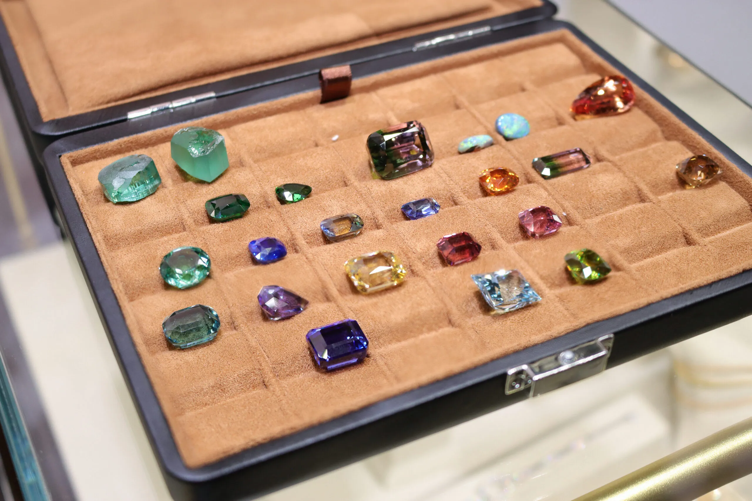 <p>Palm Beach Gems by Nicole brings dream jewels to life with a varied selection of colourful loose gemstones</p>