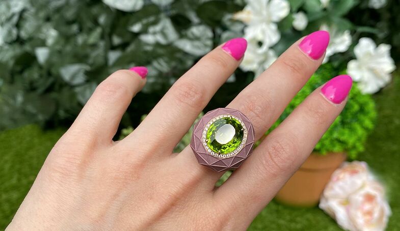 S2x1 mirage ring on hand in garden sarah ho