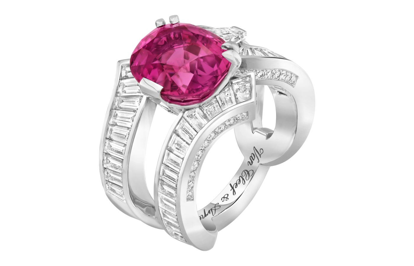 Van Cleef & Arpels Noeud Royal ring in white gold, featuring a 6.38-ct cushion-cut pink sapphire and diamonds from Le Grand Tour High Jewellery collection 