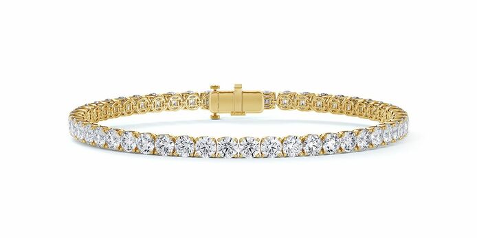 Classic diamond line bracelet in 18k yellow gold 