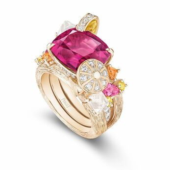 Lady Pink High Jewellery ring from the Solstice Chapter Two High Jewellery collection in yellow gold, diamond and coloured gemstones