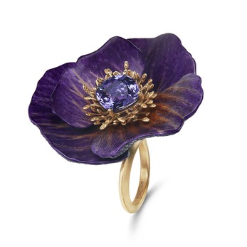 'Anémone Meron Bordeaux' ring from the 'Eternal Flowers' collection with 5.99ct violet sapphire, yellow and  blue sapphire in 18k yellow gold