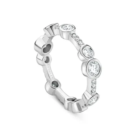 <p>Waterfall Full-Hoop Platinum Diamond Ring</p>
