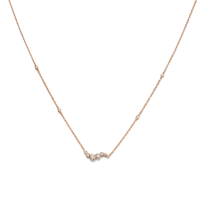 <p>Ondine necklace with laboratory-grown diamonds in 18k yellow gold</p>

