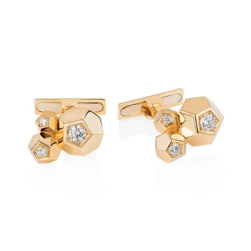 <p>‘Rock It’ cufflinks in yellow gold and diamonds</p>
