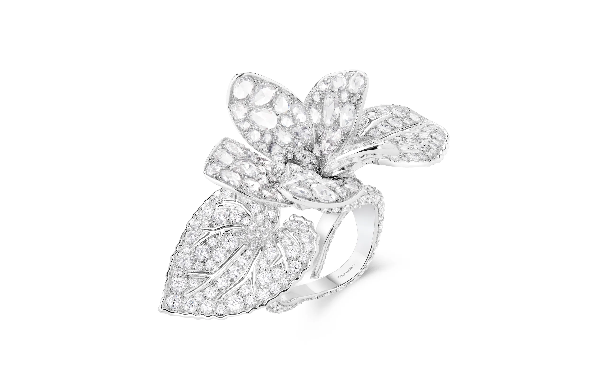 Boucheron Cyclamen ring with diamonds in 18k white gold, part of the Untamed Nature Histoire de Style 2025 High Jewellery collection 