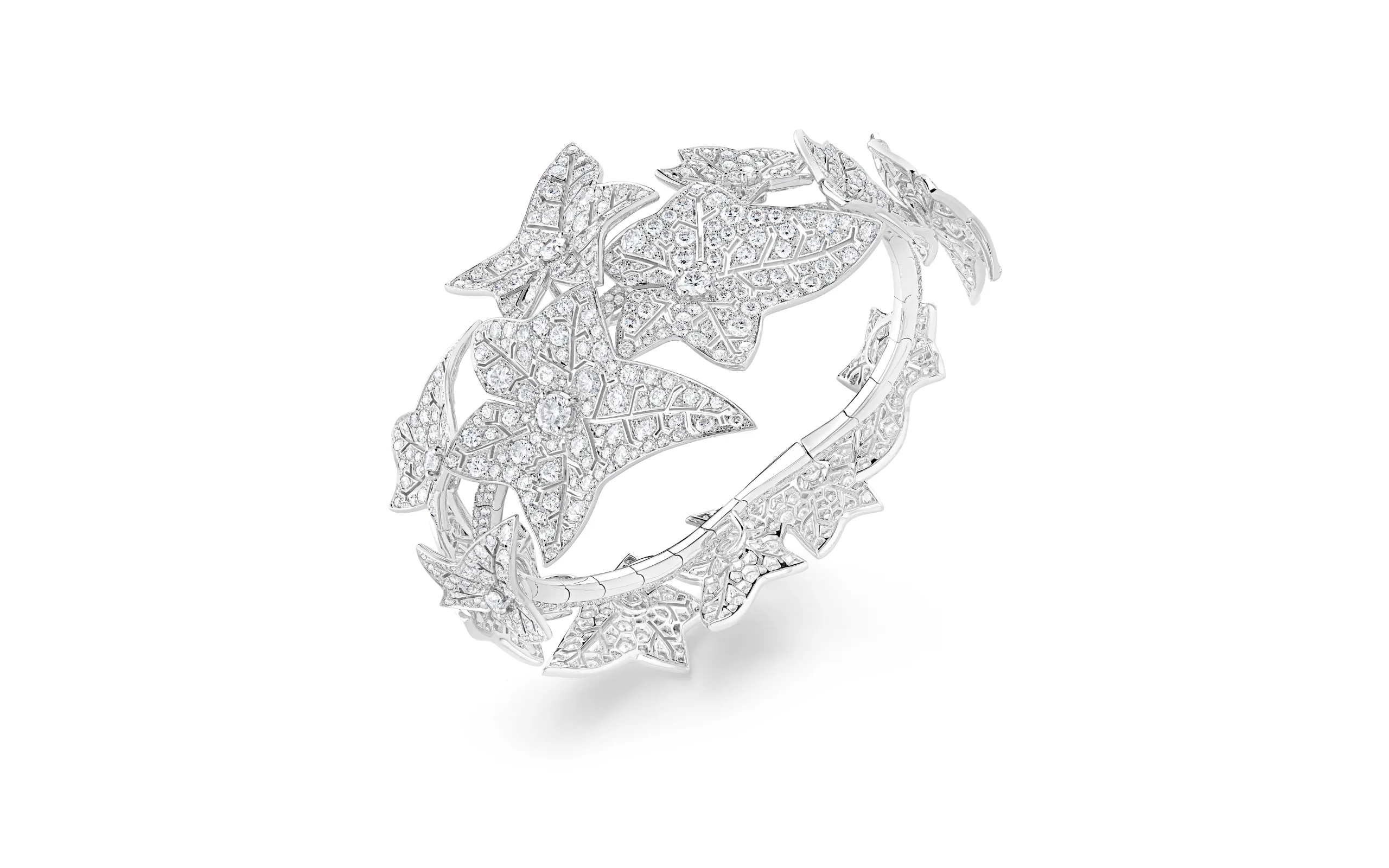 Boucheron Lierre bracelet with diamonds in 18k white gold, part of the Untamed Nature Histoire de Style 2025 High Jewellery collection 