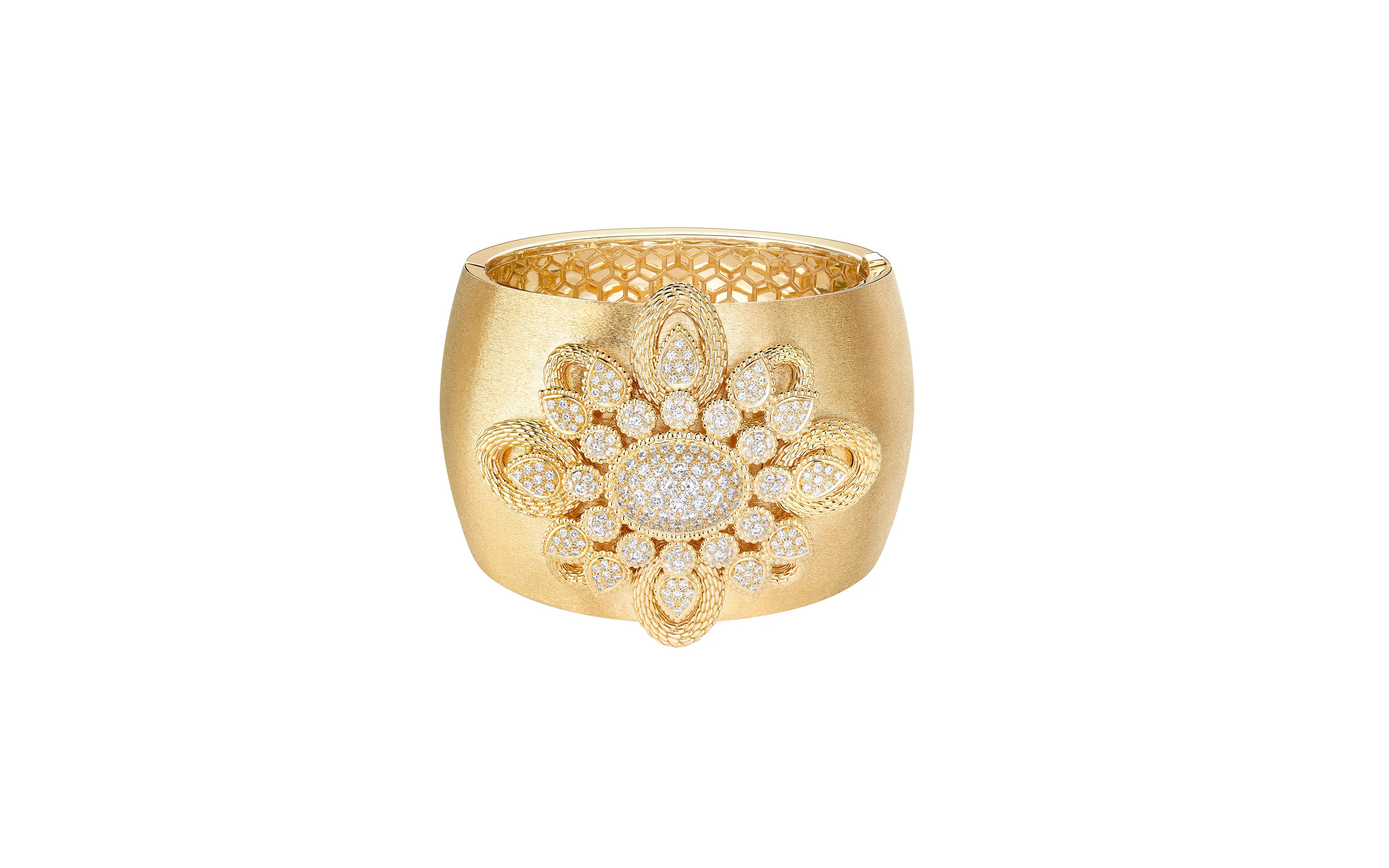 Serpent Bohème Vintage cuff bracelet paved with diamonds in yellow gold