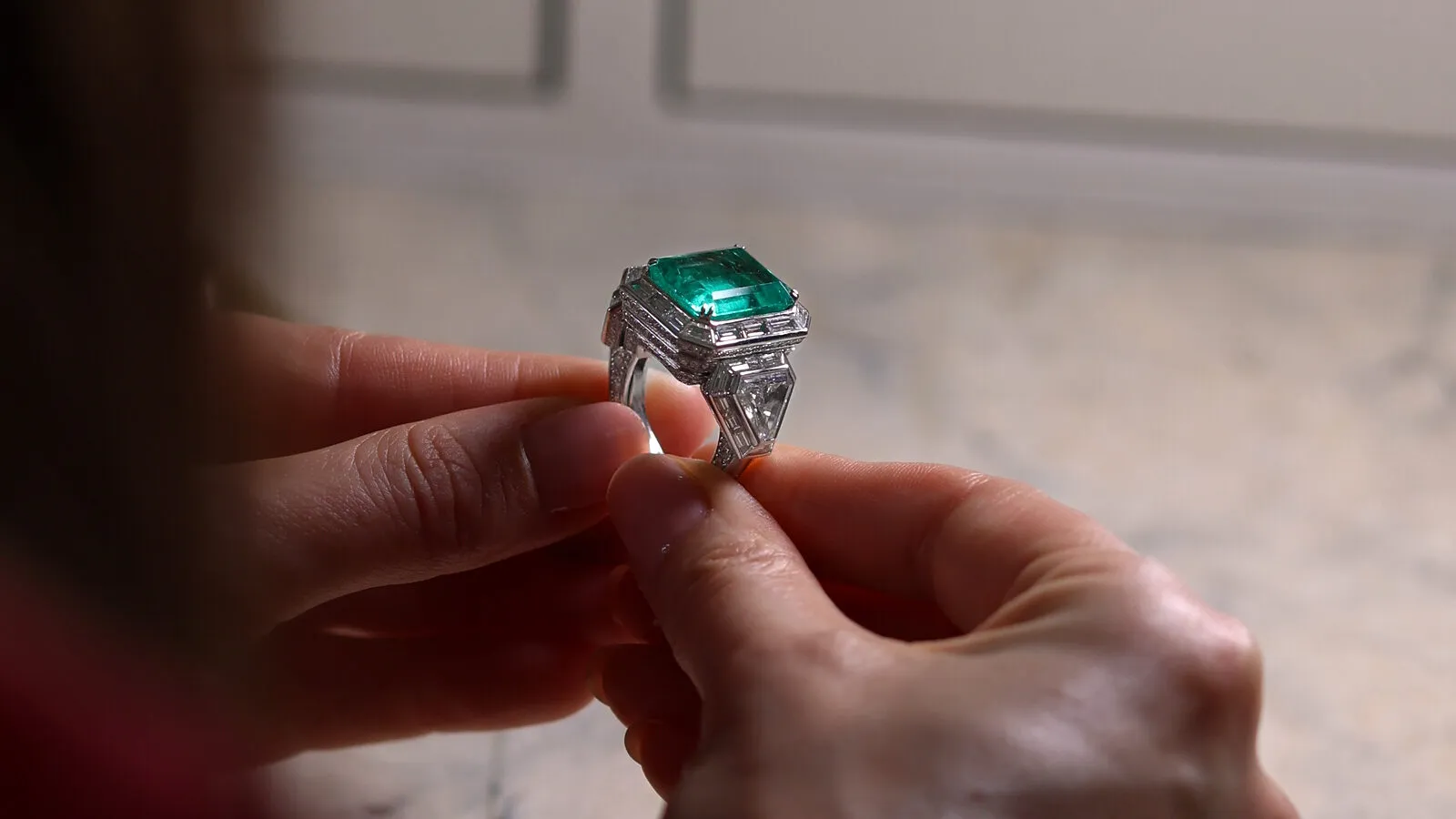 B.P. de Silva Drama Deco emerald ring with an 11.99-carat Colombian emerald and 10.65 carats of shield, baguette and round brilliant-cut diamonds, set in platinum