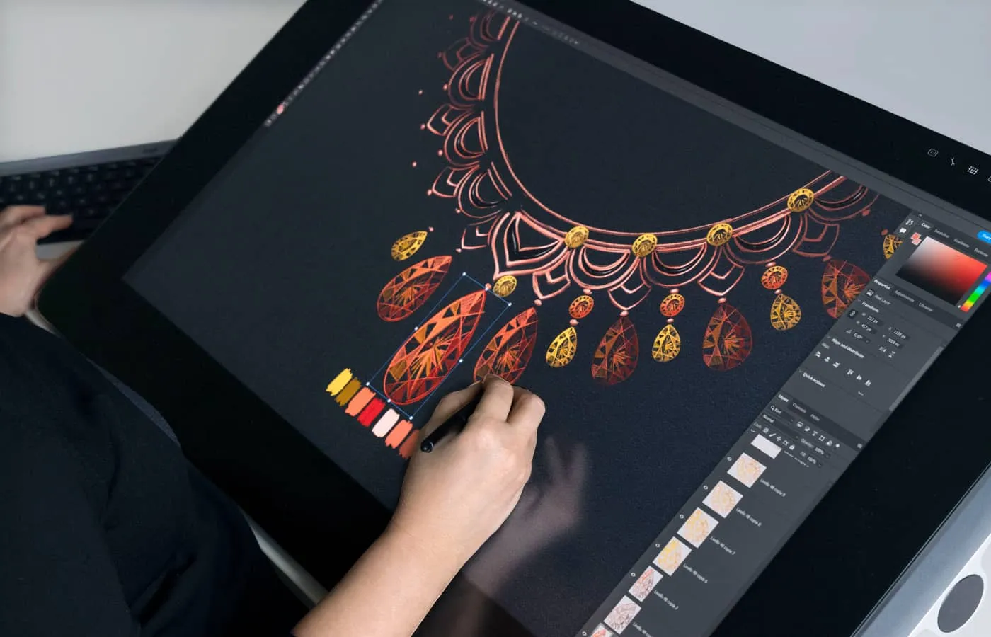 <p>Designing the Oriental Fantasy necklace with Mandarin garnets, citrines, mother of pearl and black onyx from the East Meets West chapter of the Bulgari Mediterranea High Jewellery Collection</p>
