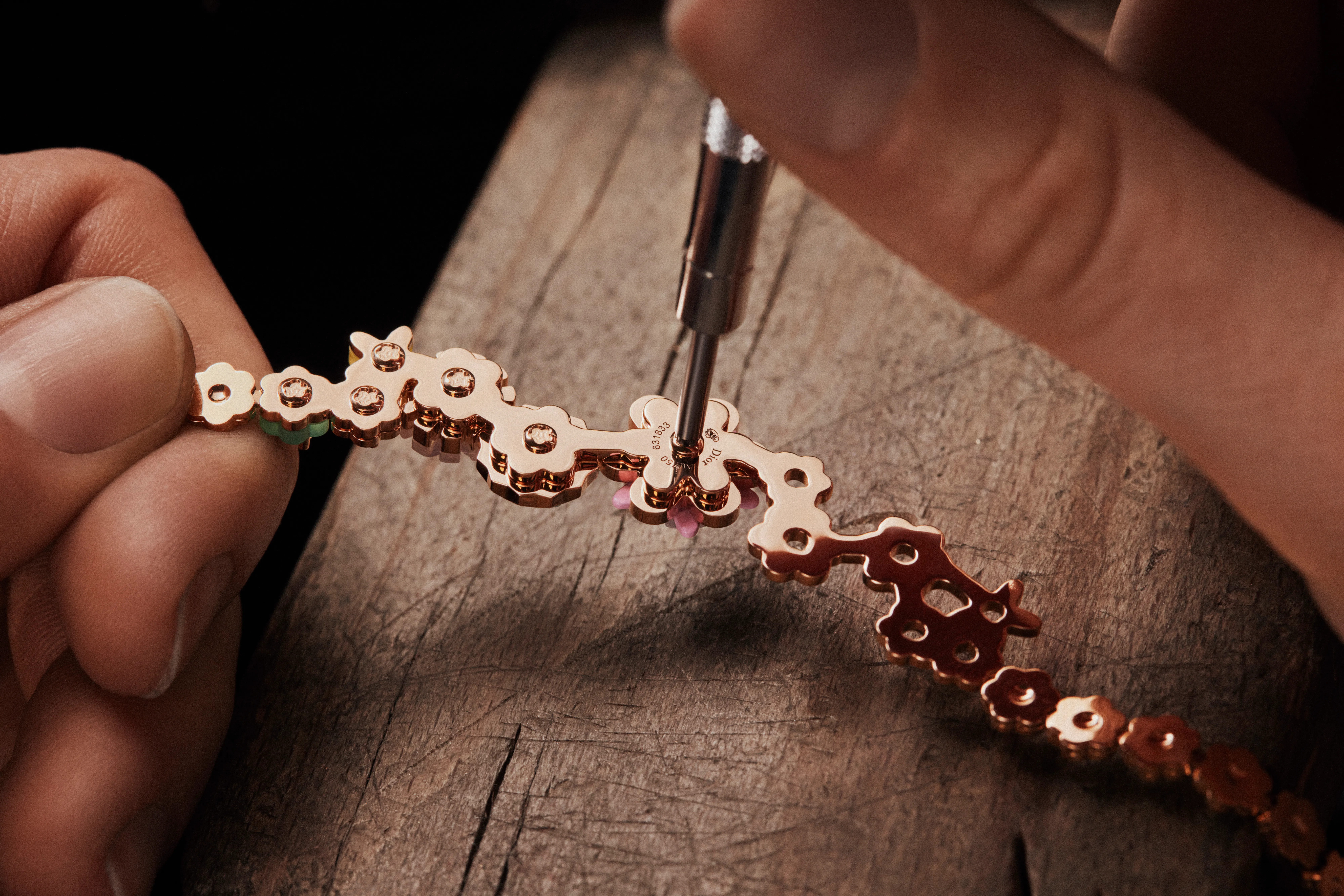 Behind the making of the Dior Diorigami necklace