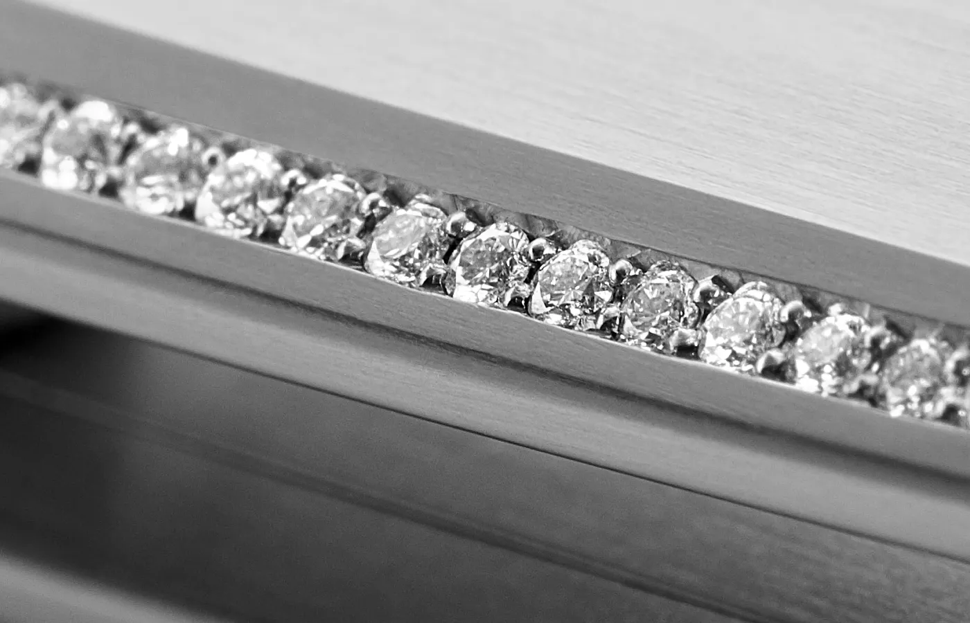 Dovo Straight Edge Diamond Set