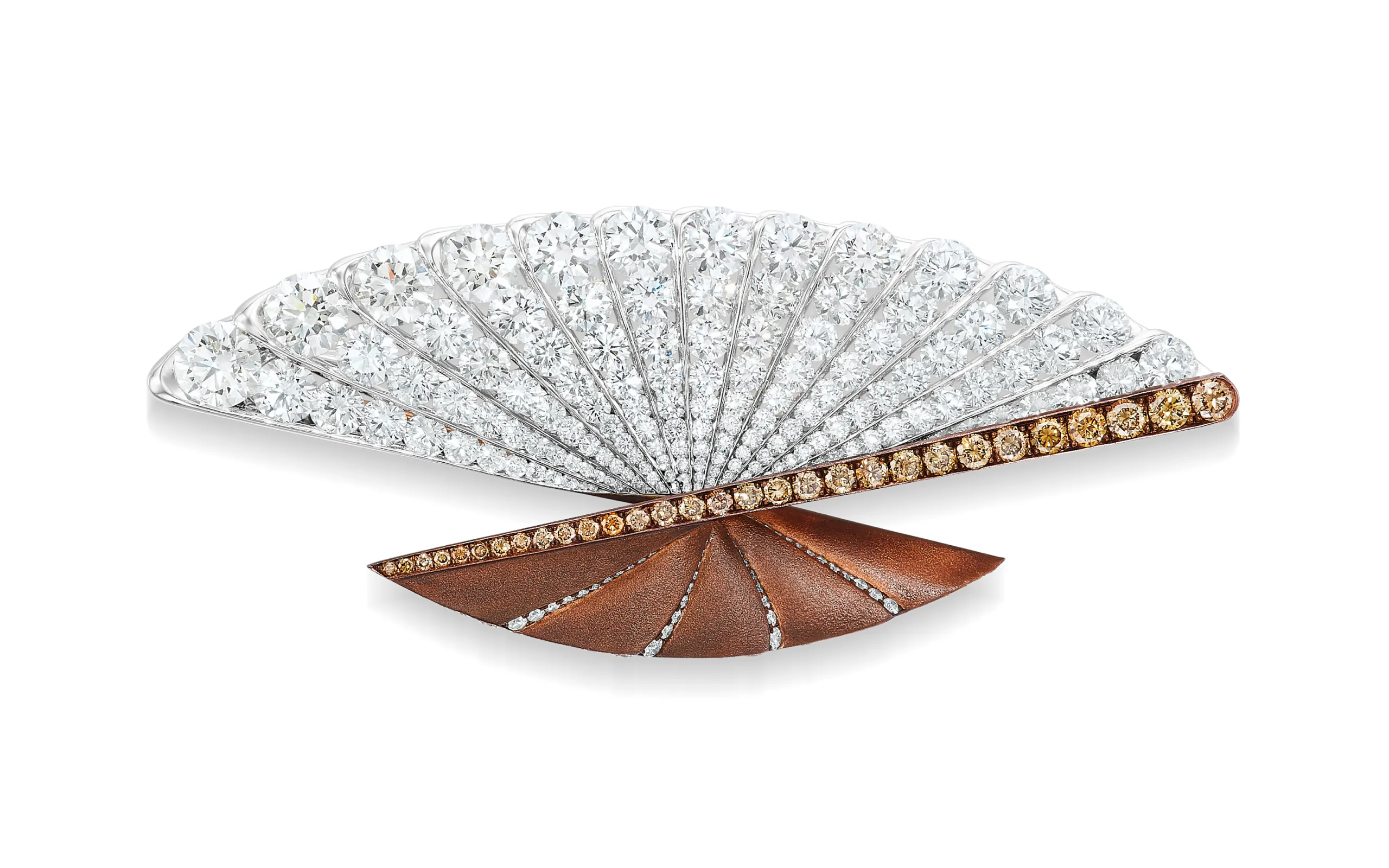 FORMS Fan brooch with 14.49 carats of diamonds and 2.09 carats of brown melee diamonds set in 18k white gold and textured shakudo, to be presented at TEFAF Maastricht 2025