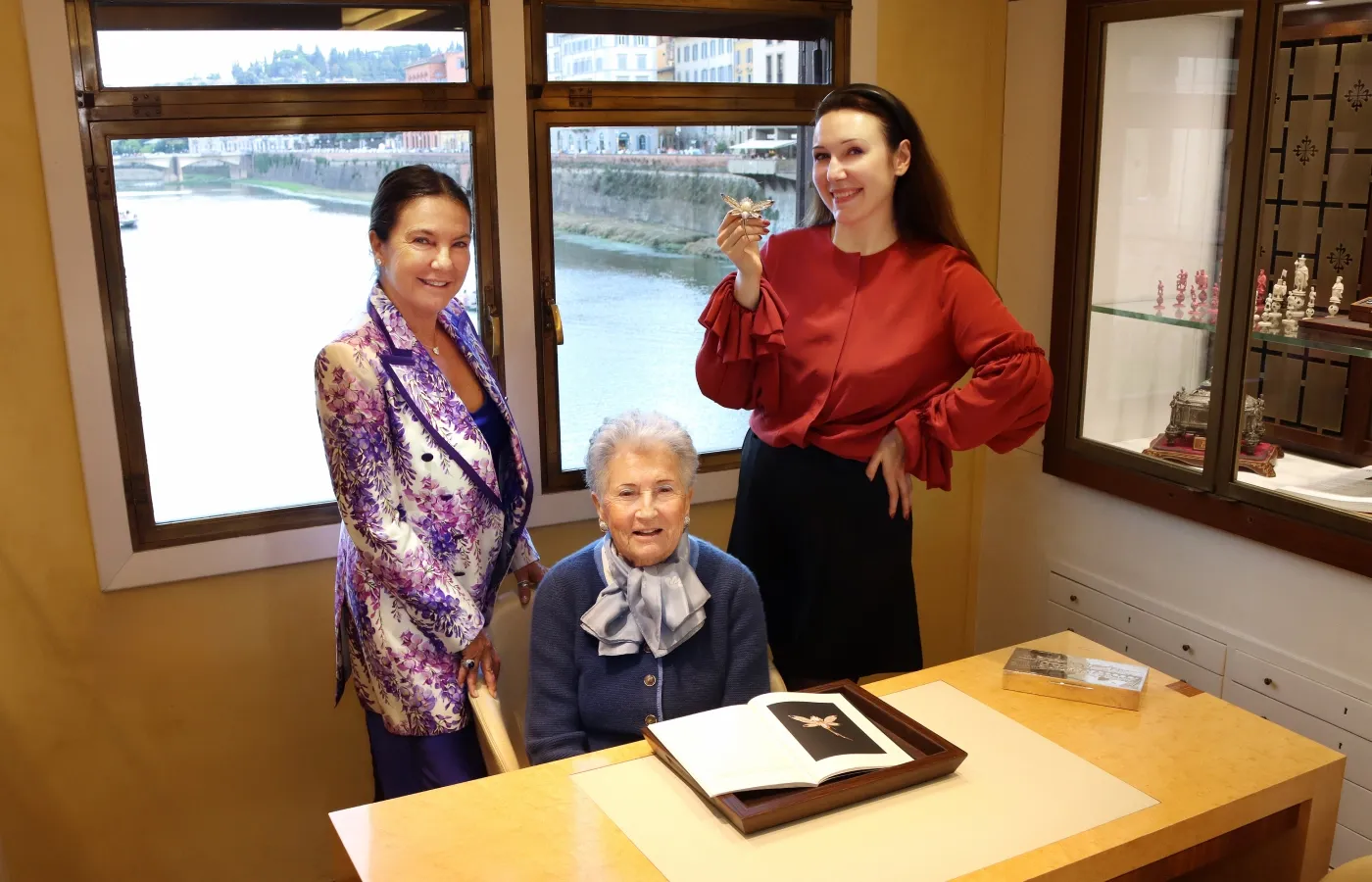 Fratelli Piccini CEO Elisa Tozzi Piccini with her mother Laura Piccini and Katerina Perez holding a Dragonfly brooch