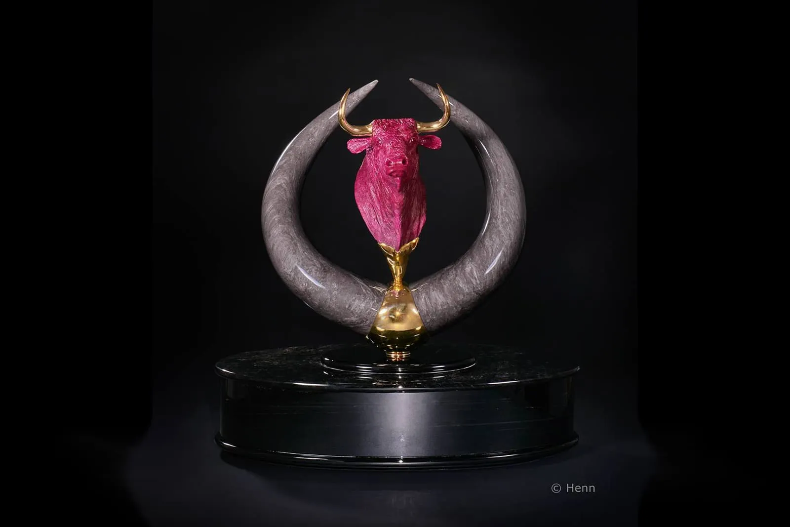Henn El Toro objet d’art with a carved 12.825 unheated ruby, 18k gold and grey obsidian