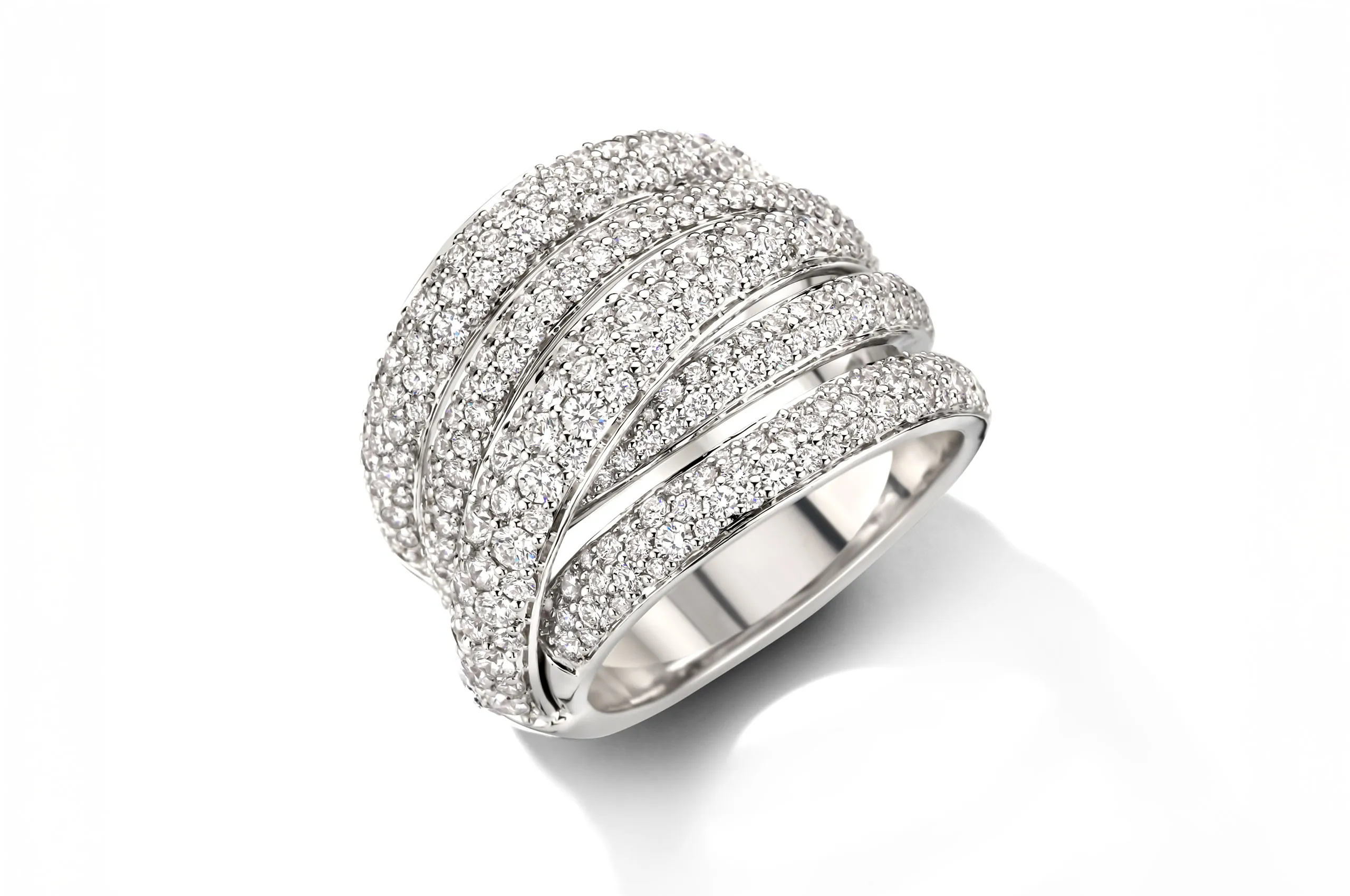 Histoire d’Elle diamond ring from the Les Incondition 'Elle collection 