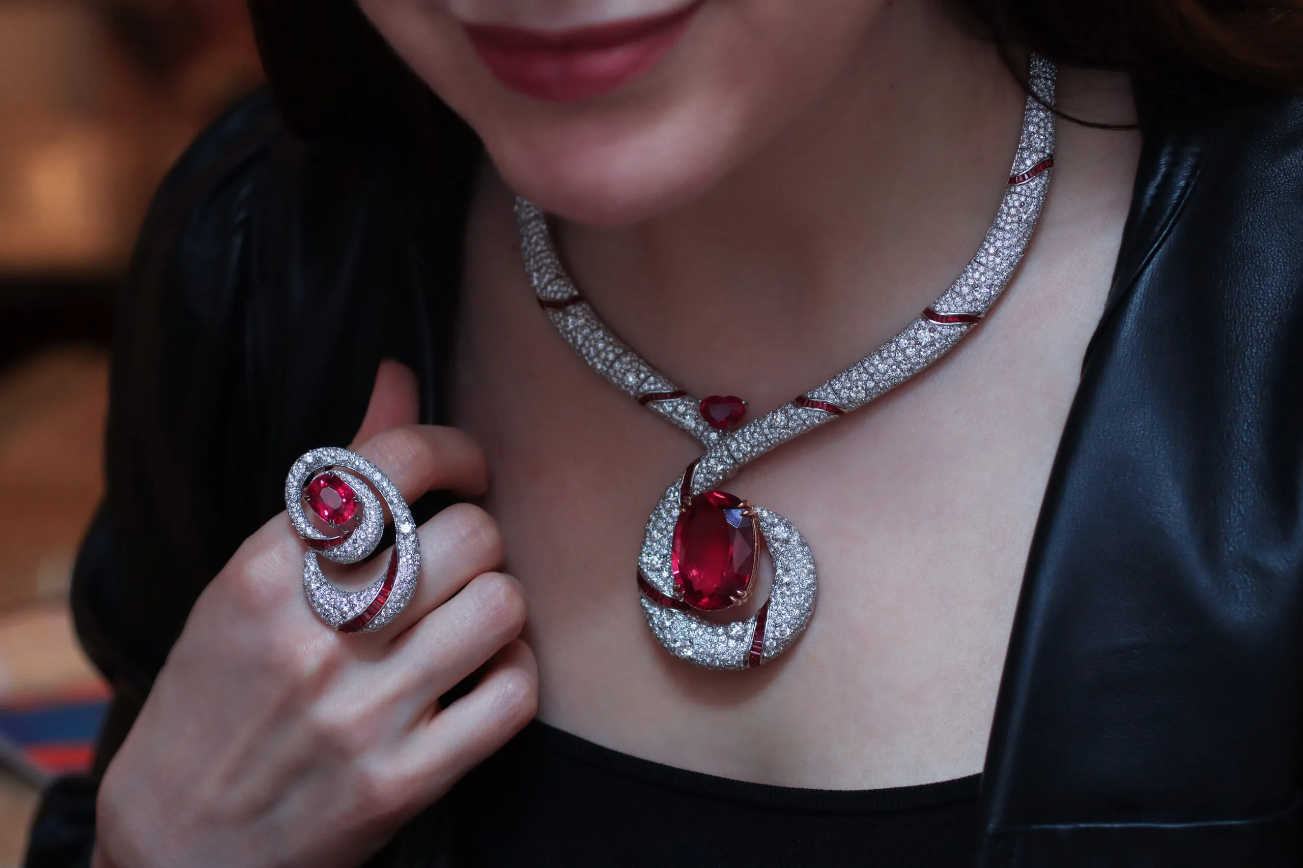 Katerina Perez wears the AKANO Nku suite, including a necklace with 34.88 carats of diamonds, 10 carats of Pigeon’s Blood rubies, and nearly 60 carats of rubellite, set in 18K gold