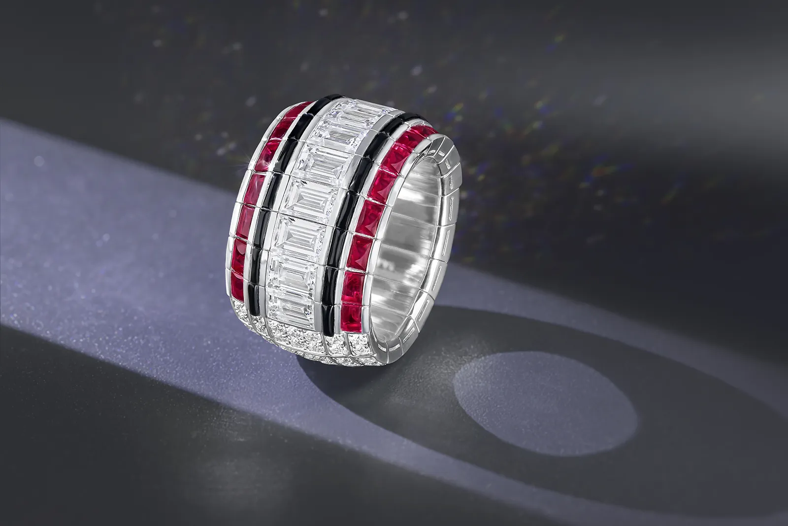 Impeccably Picchiotti Xpandable ring from the Picchiotti Classics collection with 4.45 carats of baguette-cut diamonds, 3.05 carats of buff-top Burnese rubies, 1.75 carats of diamonds and onyx, set in 18k white gold 