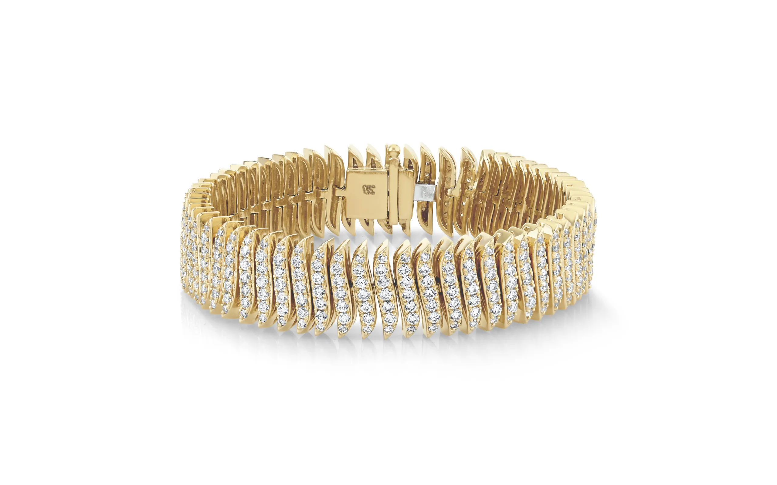 Isabel Gemology Stephanie bracelet with 430 diamonds totalling 6.85 carats, set in 14k yellow gold 