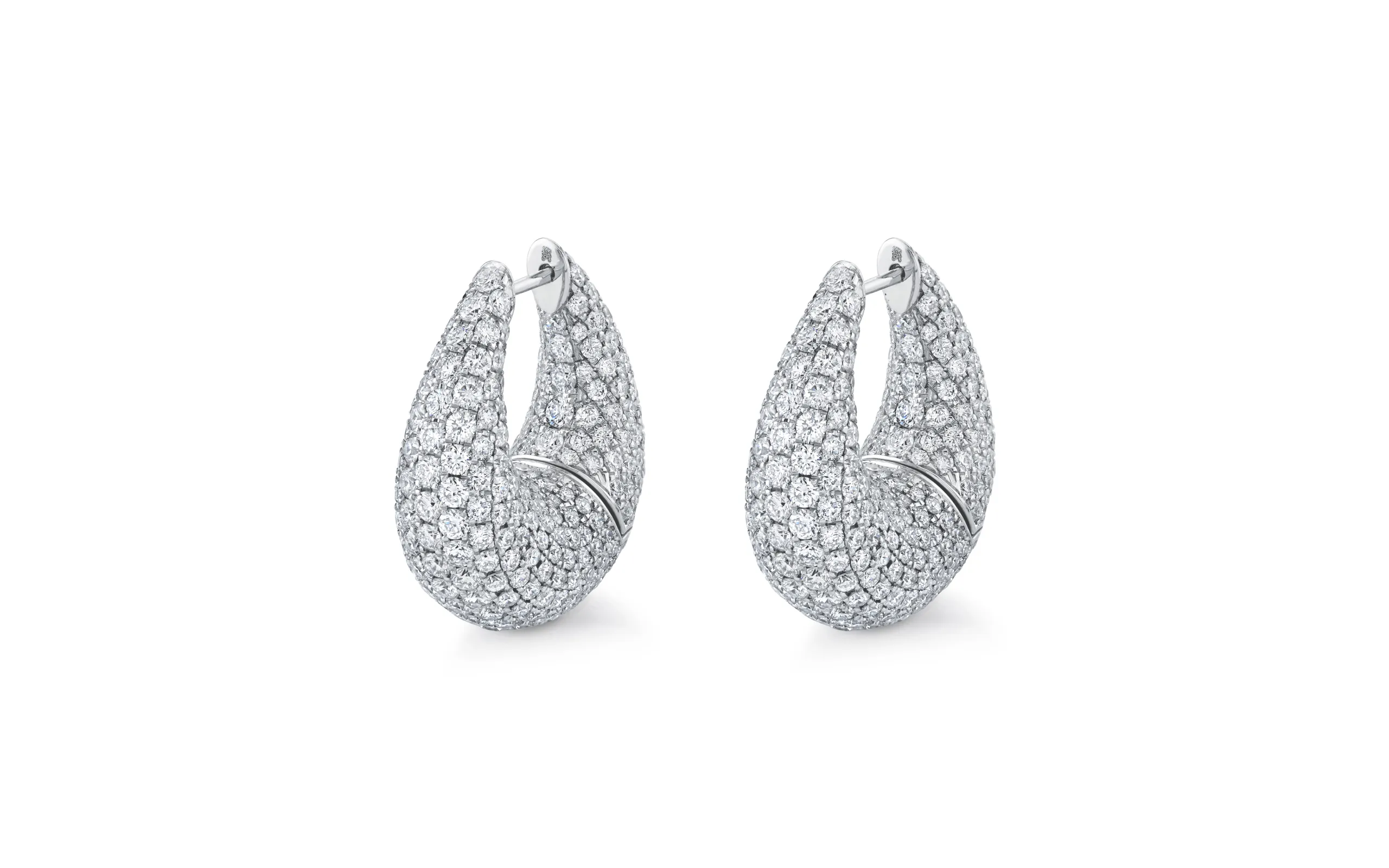 Isabel Gemology Bombe diamond hoops with 12.90 carats of diamonds in 18k white gold 
