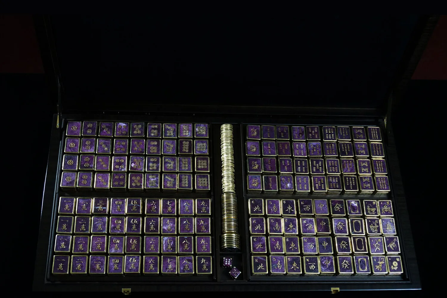 L'aquart x S.T. Dupont Haute Creation The Worlds Most Luxurious Mahjong Set. Their main component solid blocks of Tanzanian ruby -- a gemstone representing the expression of the fiery energy of the sun, nobility and Royalty