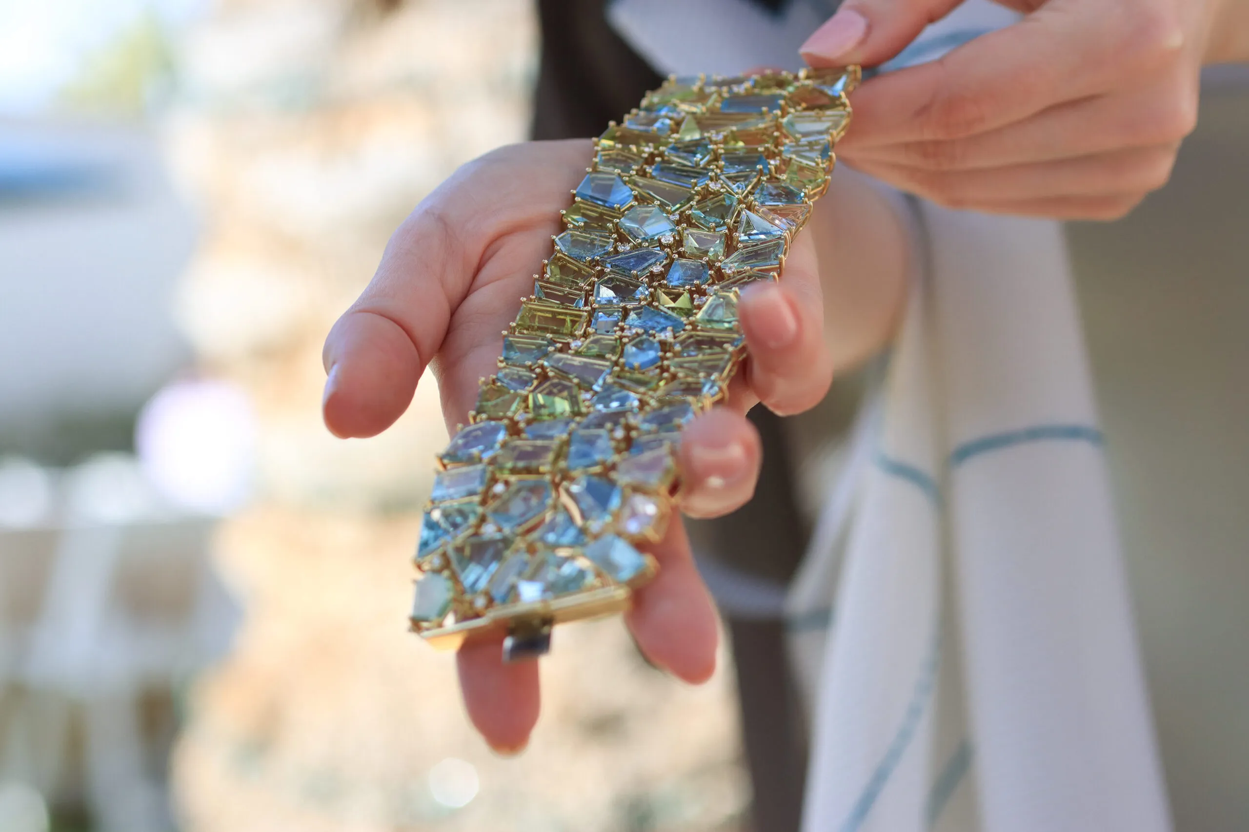 A closer look at the Sparkling Mermaid bracelet by Lisa Nik with mirror-cut beryls in a range of pastel colours