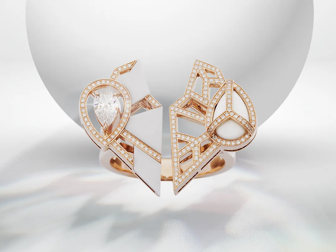 Mayiana MY Romance ring with 1.68 carats of white agates and diamonds in 18k rose gold 