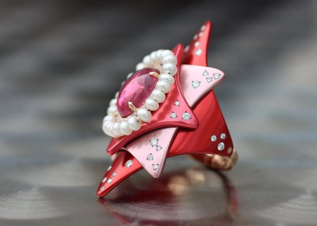 Mayiana MY Star ring with a 3.82 carat rubellite cabochon, 3.36 carats of pearls and further diamonds in 18k rose gold and pink and red aluminium 