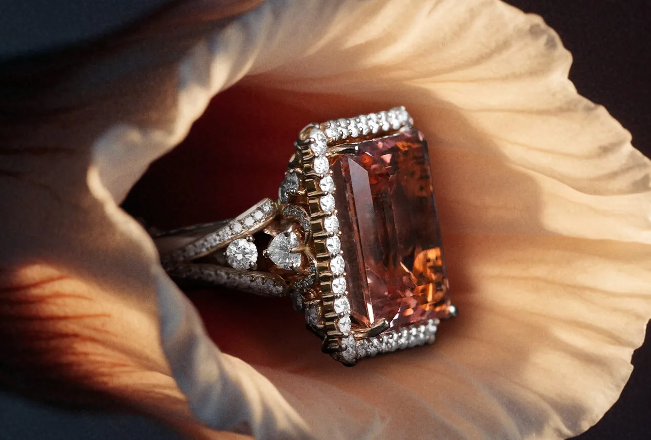 Mergin Jewelry by Mehragin Rahmati necklace with a central morganite surrounded by diamonds 