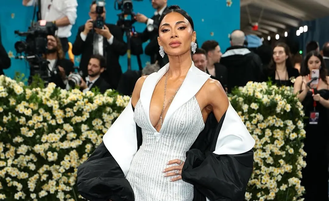 Nicole Scherzinger mixed up her jewellery brands, wearing pieces by Belperron, Fred Leighton and Kwiat