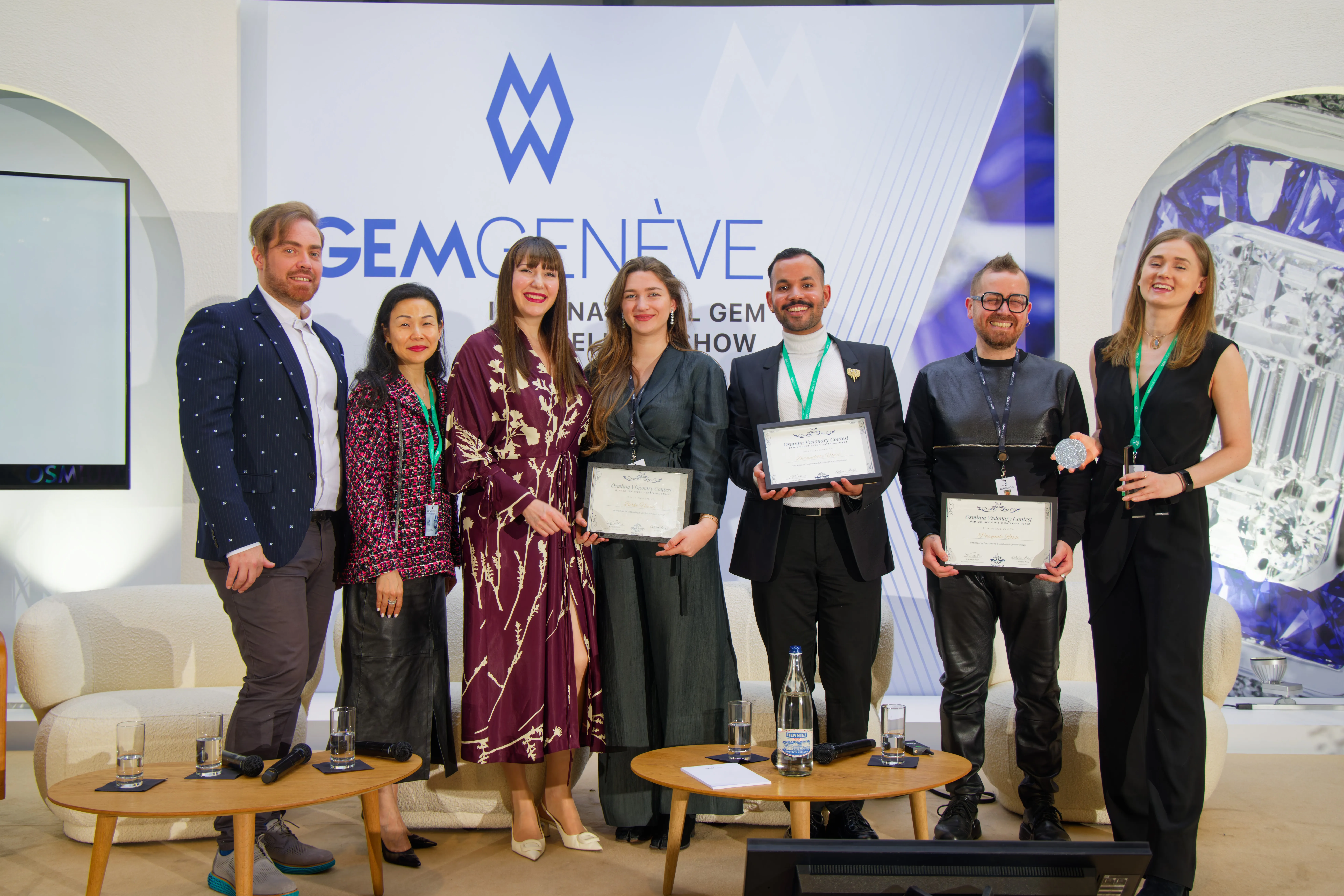 Judges Frédéric Mané, Tania Chan, Katerina Perez, Scarlett Claus and Richard Reis with the winners Berke Henny and Pasquale Rossi of the Katerina Perez x Osmium Institute Design Contest
