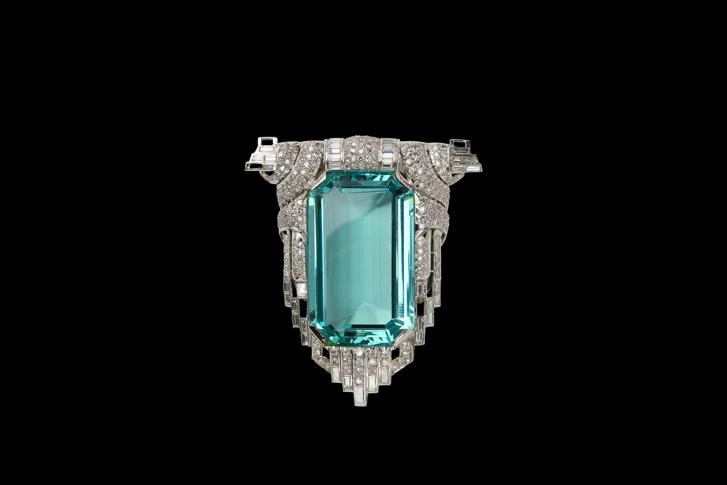 <p>Aquamarine and diamond brooch owned by Mae West, from the Collection of Neil Lane. Photograph © Lendon Flanagan</p>