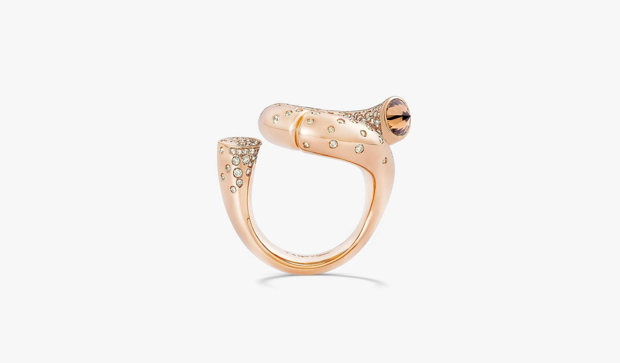 Tabayer Oera ring paved with diamonds in rose gold