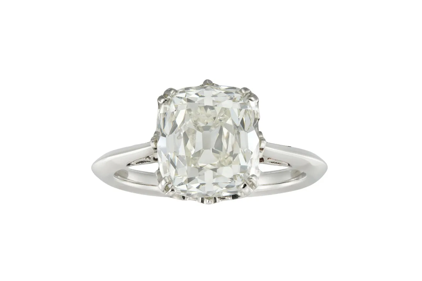 <p>Bentley &amp; Skinner 3.90 carat antique Old Mine cushion cut diamond ring.in platinum.</p>
