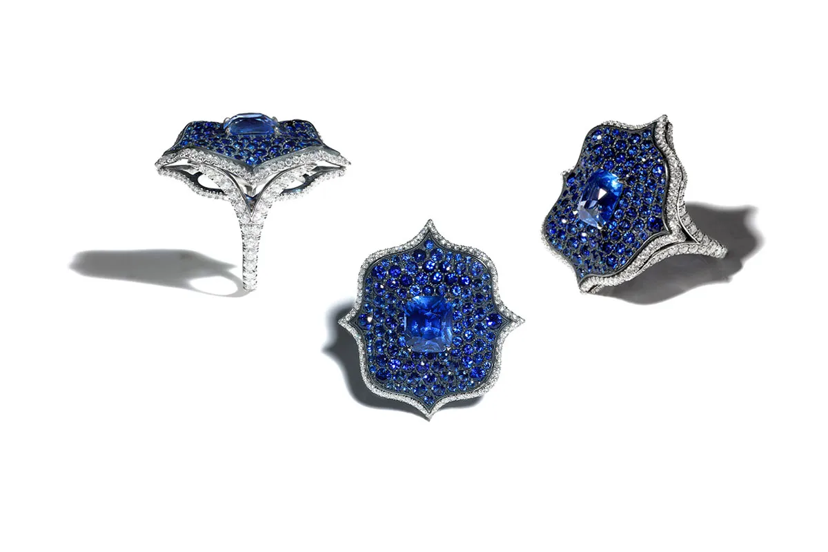 <p>The Inimitable Sapphires of Bayco &#8211; Monochrome collection ring with a 3.18 cts Ceylon sapphire</p>
