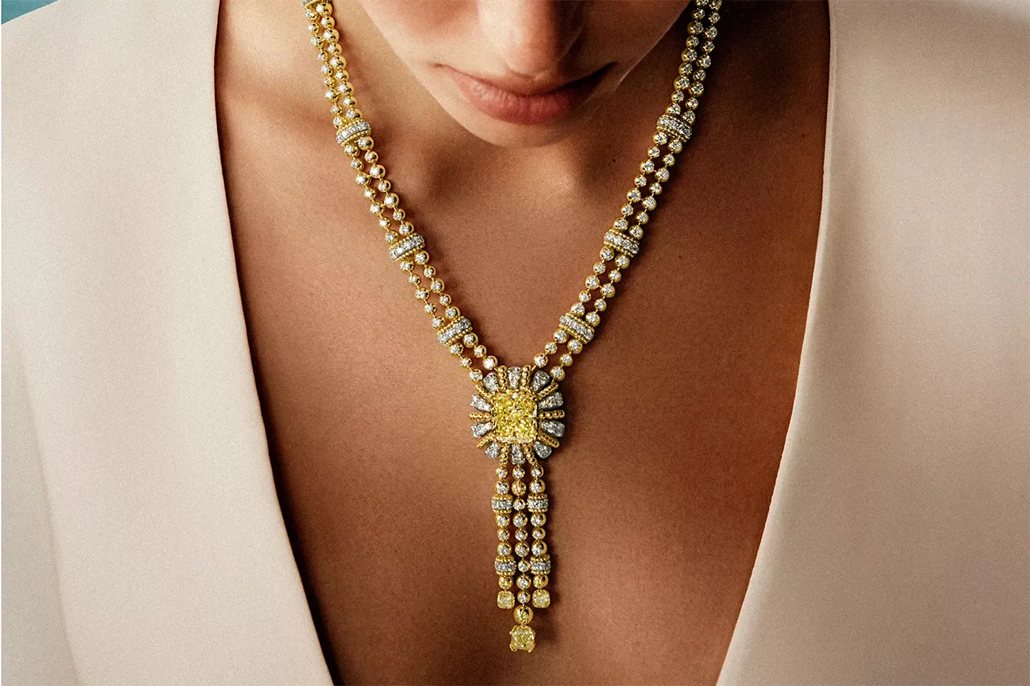 Tiffany & Co. Urchin necklace with a fancy intense yellow diamond of over 18 carats set in 18k yellow gold and platinum, surrounded by yellow and white diamonds, from the Sea of Wonder Blue Book 2025 High Jewellery collection 