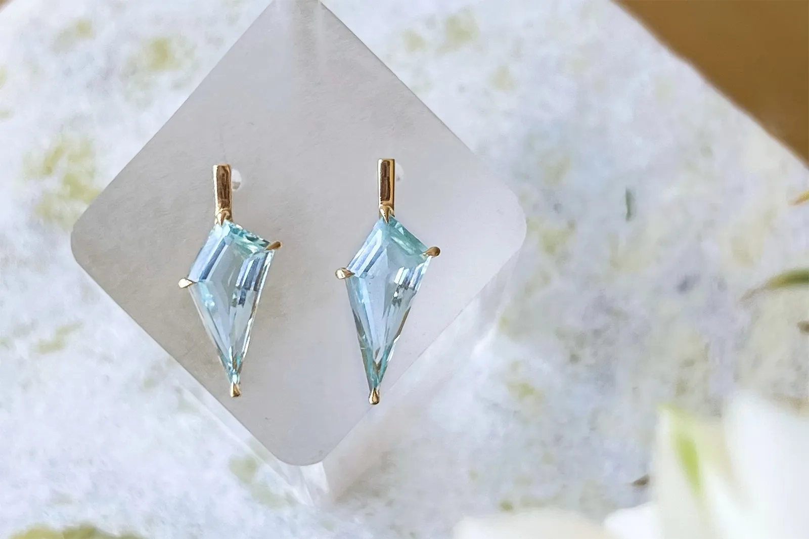 Yi Collection Contour earrings with 4.2 carats of aquamarines set in 18k yellow gold 
