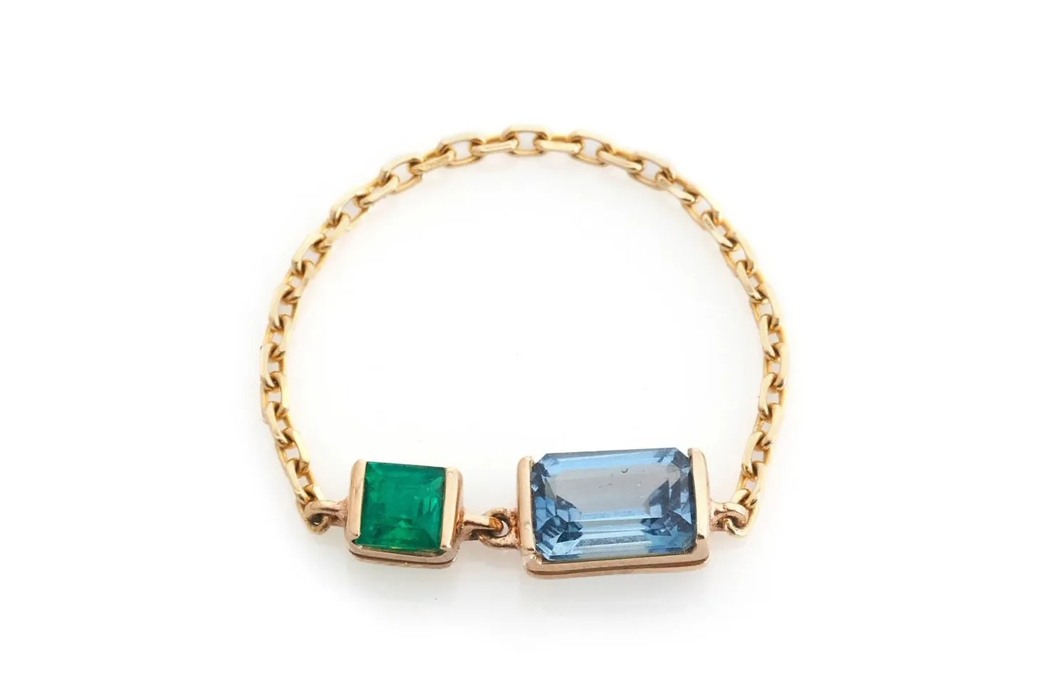 Yi Collection Chain ring with emerald and topaz set in 18k yellow gold 