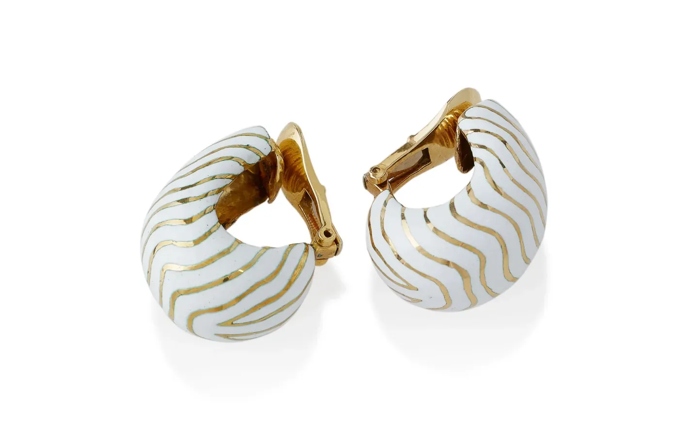 Vintage David Webb Tiger Stripe half hoop earrings in 18ct yellow gold and enamel from the award-winning Ark series, crafted in the 1960s-70s. Available at Macklowe Gallery.