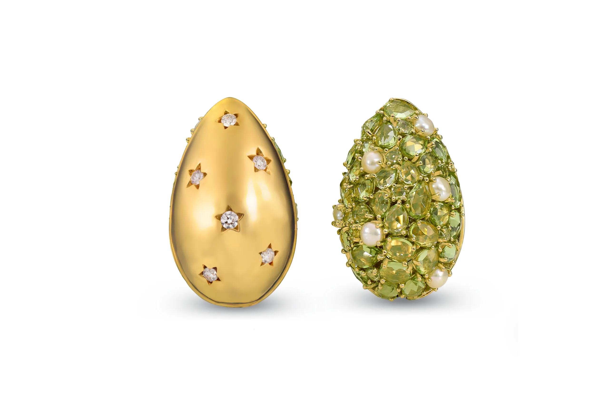 Gyan Jaipur reversible earrings from the Jaipur collection with peridot, pearls and diamonds set in 18k yellow gold 