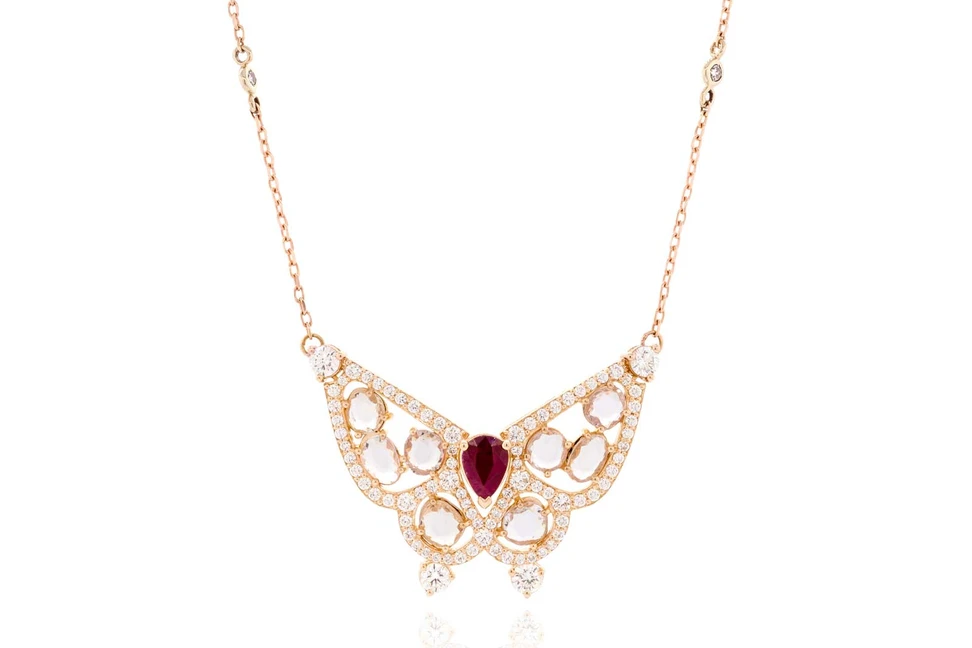 <p>Alessa &#8216;Butterfly&#8217; pendant from the &#8216;Give Wings&#8217; collection with ruby, colourless rose and brilliant cut diamonds in 18k yellow gold</p>
