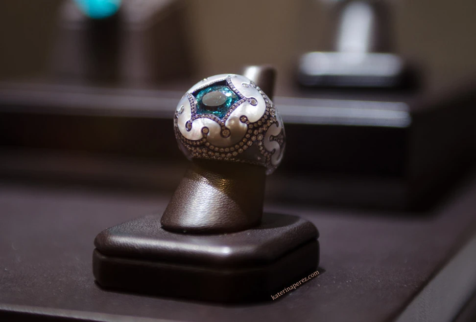<p>Arunashi Ring</p>
