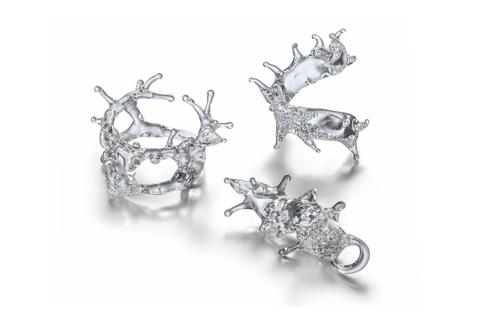 <p>Beau Han Xu’S ‘Splash’ collection of fine jewellery art pieces in hand blown glass and diamonds</p>