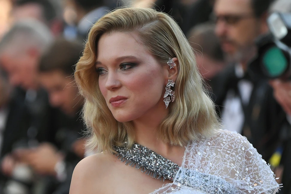<p>Lea Seydoux in Boucheron &#8216;Lierre de Paris&#8217; diamond ear cuffs</p>
