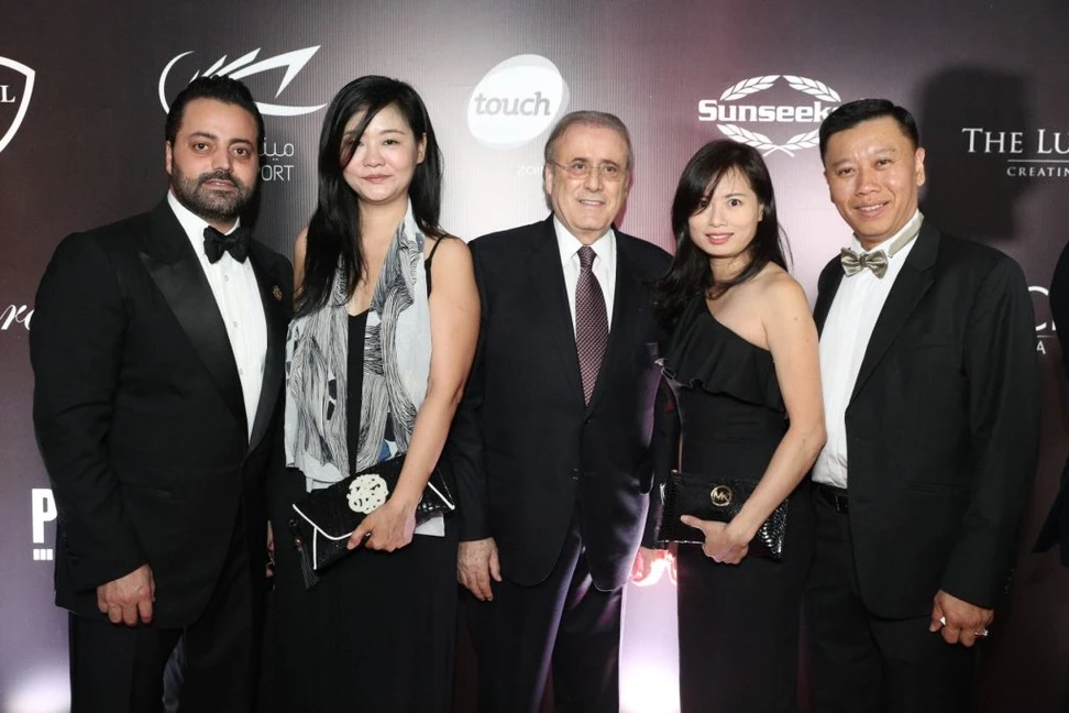 <p>Caratell Awarded Best Jewellery in Asia at The Luxury Network International Awards</p>