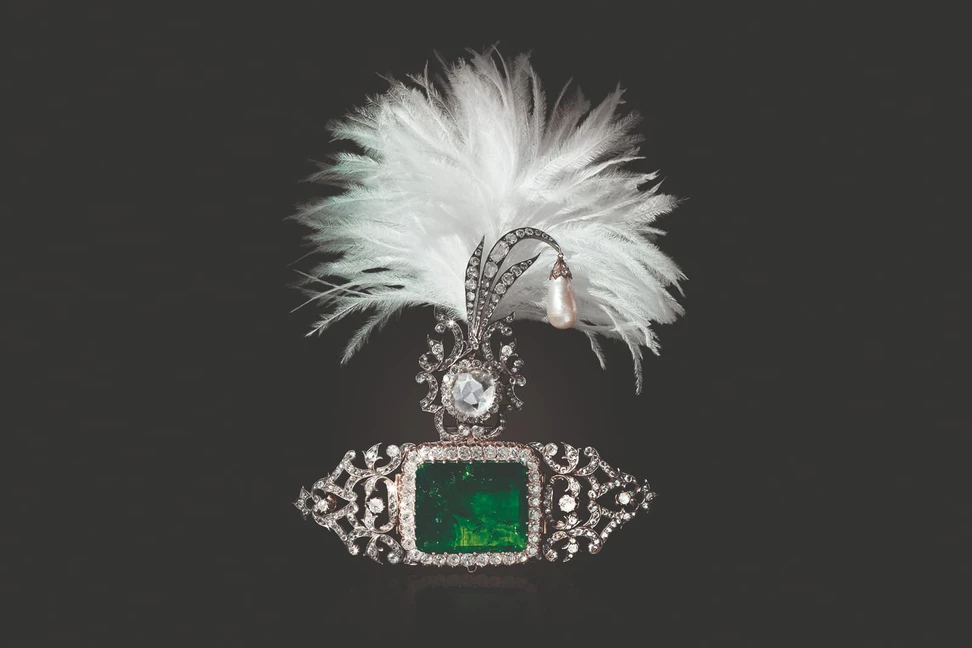 <p>Christie’s ‘Maharajas & Mughal Magnificence’ sarpech adapted by Cartier, with emerald, pearl and diamonds</p>