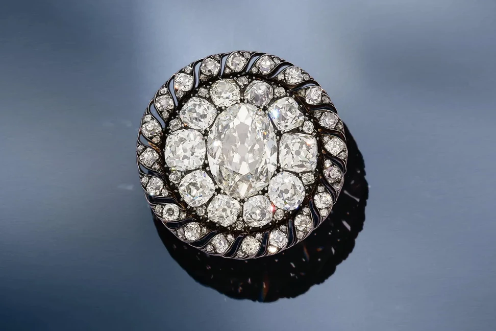 <p>Napoleon’s diamond brooch fetched $4.4 million at Sotheby’s Royal & Noble Jewels sale, more than 15 times its high estimate</p>