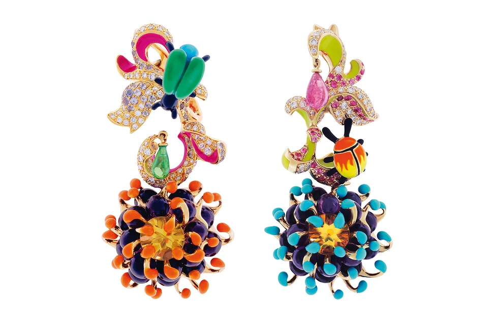 <p>Dior ‘Milly Carnivora Egratigna Angélique’ earrings with lacquer, diamonds, sapphires, emerald and citrine in 18k yellow gold</p>