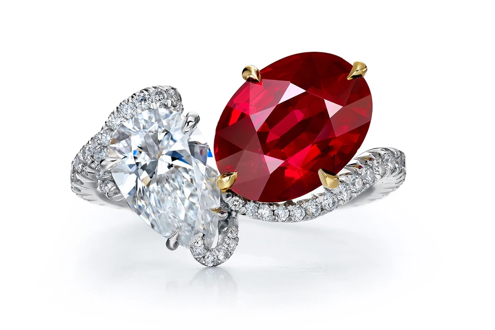 <p>Faidee Burmese Ruby and diamonds ring</p>