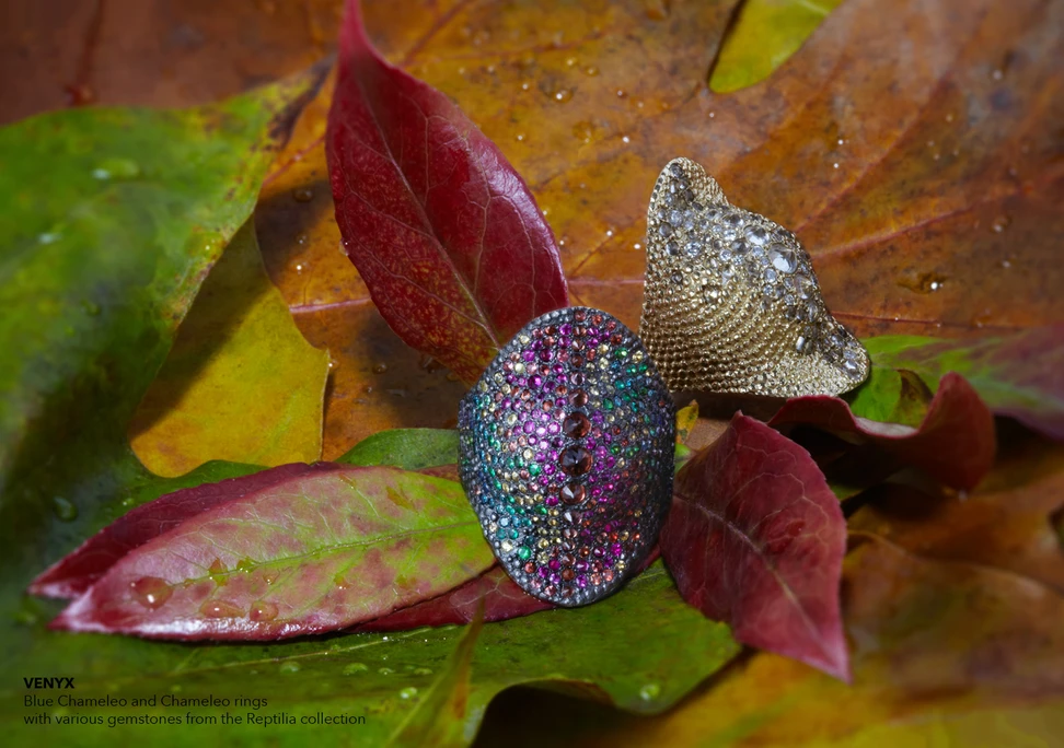 <p>Venyx Blue Chameleo and Chameleo rings with various gemstones from Reptilia collection</p>
